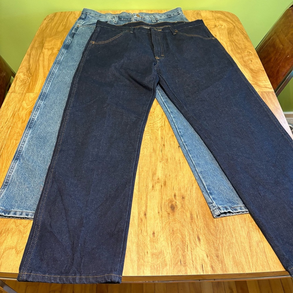 NWT Lot Of 2 Wrangler Rustler Heavyweight Denim Jeans Mens 36x29 Straight Leg
